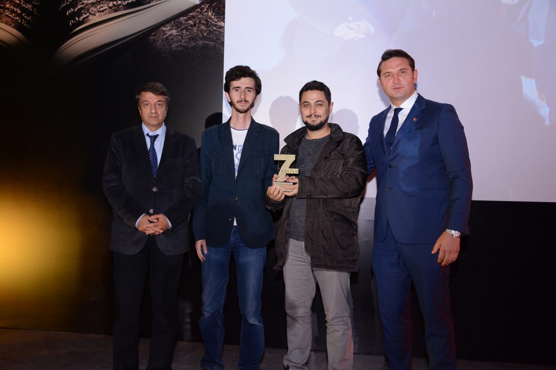 Muhyiddin İbn Arabiteması ile En iyi dördüncü film ödülü Adem Akyol